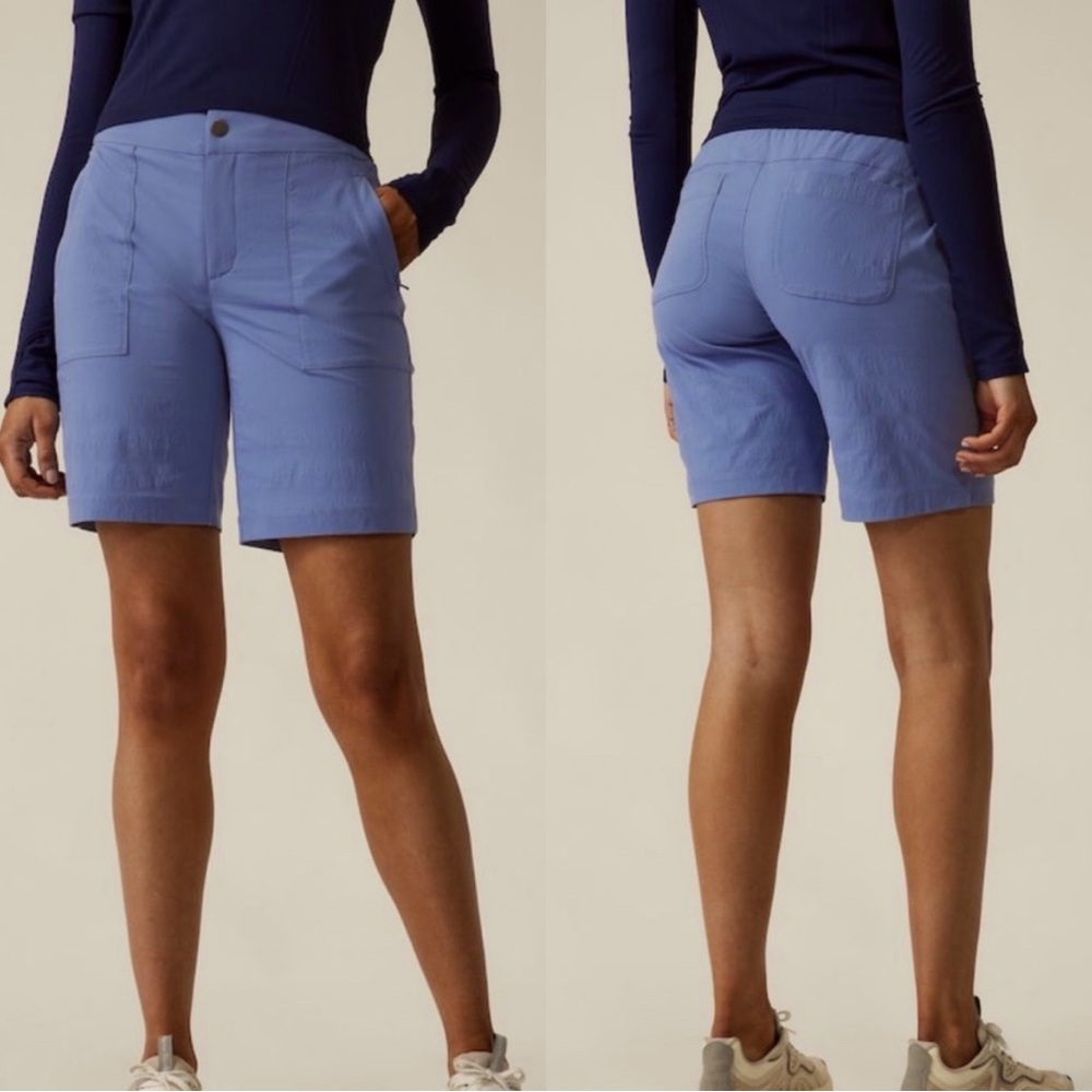 NWT Athleta Trekkie Bermuda 2.0 Shorts Cottage Blue